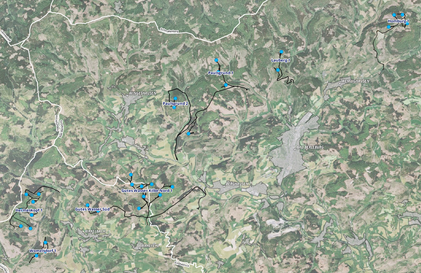 Karte Windpark Bad Berleburg mit mehreren Windenergieanlagen in der Mittelgebirgslandschaft.